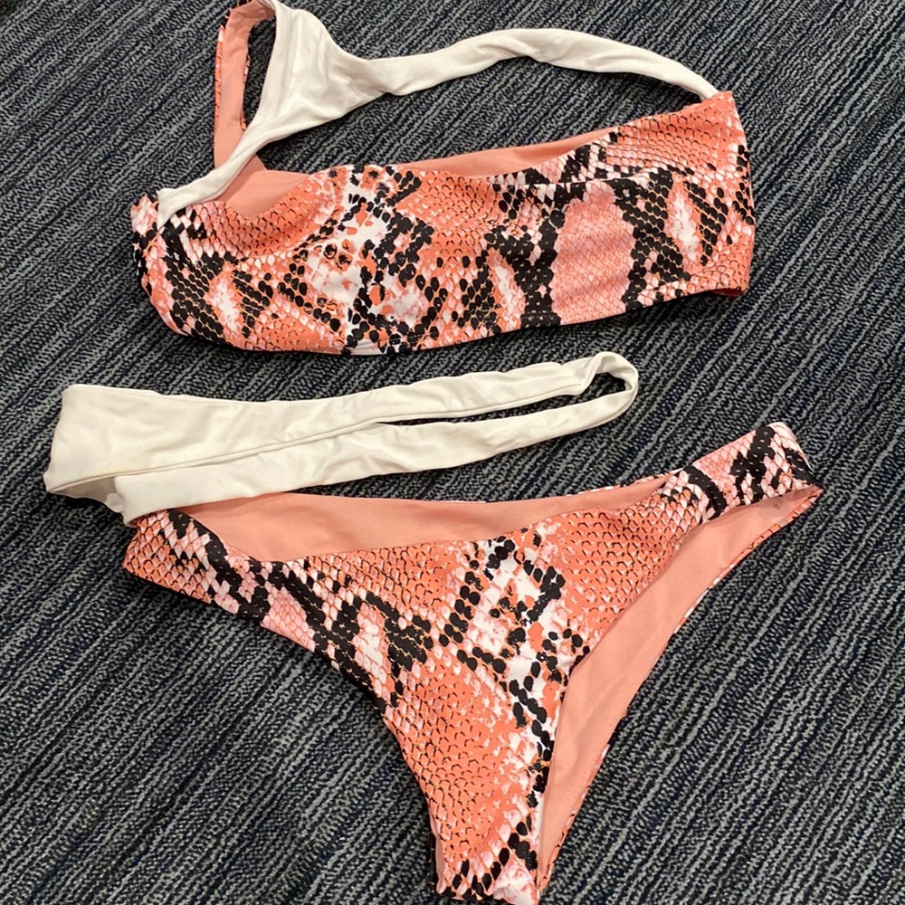 Bikini